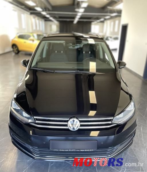 2017' Volkswagen Touran 1,6 Tdi photo #3