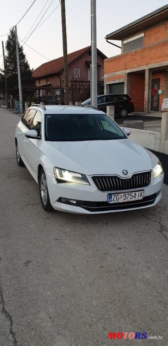 2016' Skoda Superb Combi photo #4