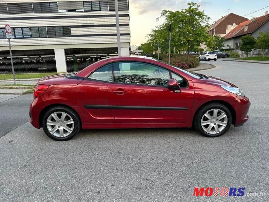 2007' Peugeot 207 photo #6