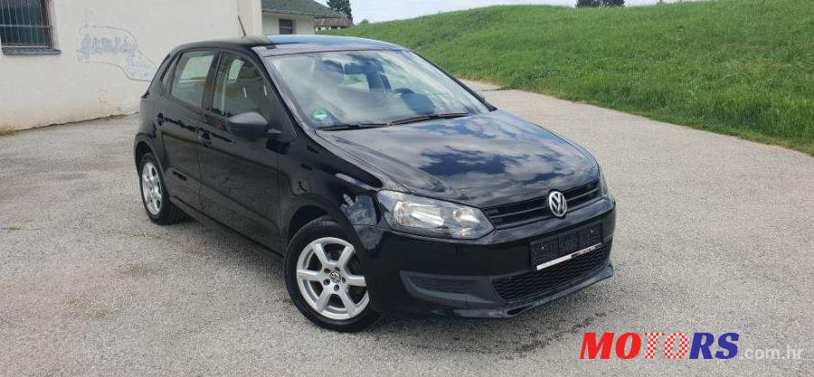 2010' Volkswagen Polo 1,6 Tdi photo #1