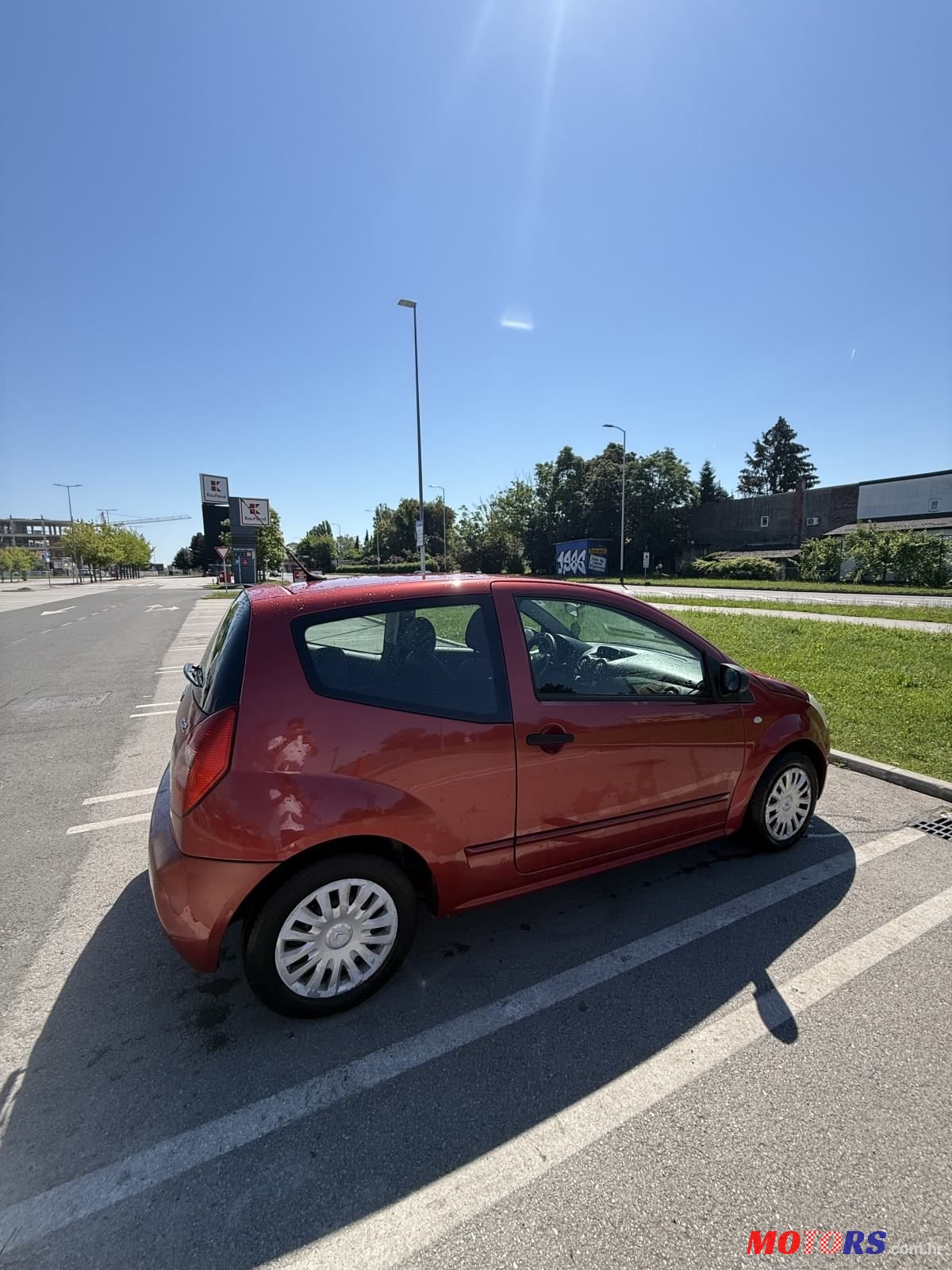 2003' Citroen C2 1.4 I photo #6
