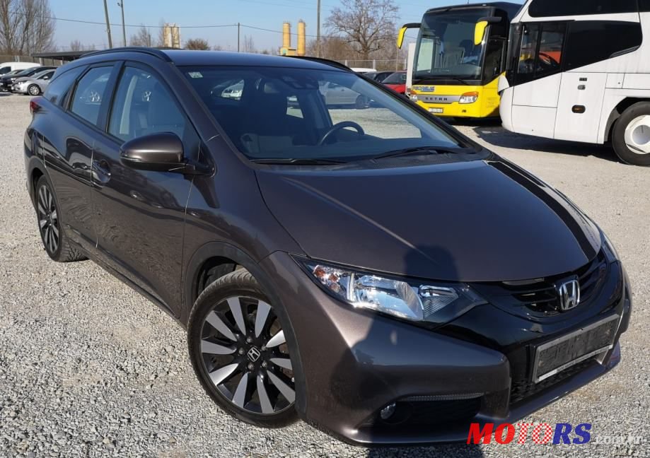 2015' Honda Civic Aerodeck photo #4