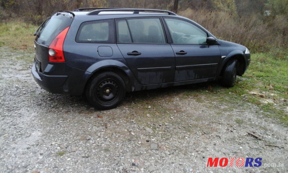 2005' Renault Megane photo #1