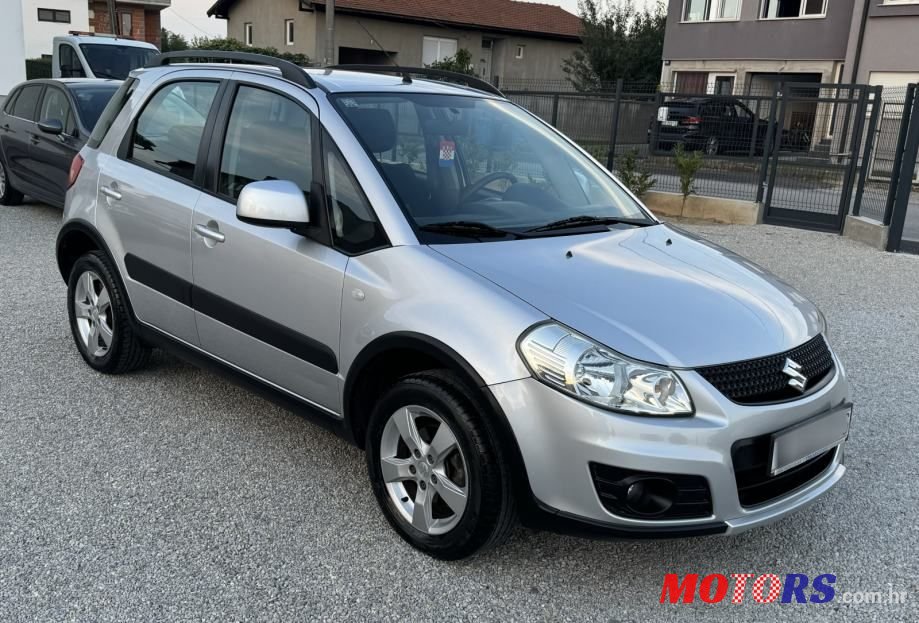 2010' Suzuki SX4 1,6 Glx photo #4