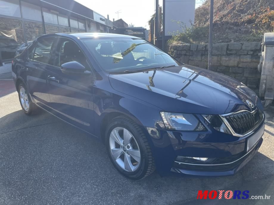 2018' Skoda Octavia 1,6 Tdi Style photo #3