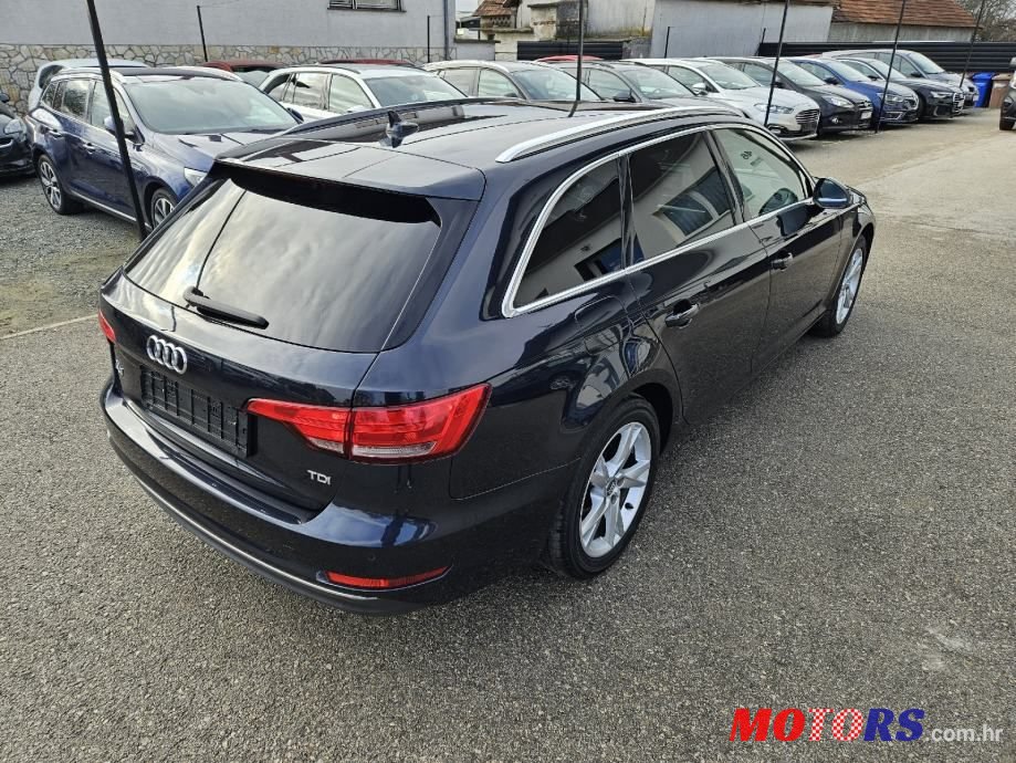 2015' Audi A4 Avant photo #4