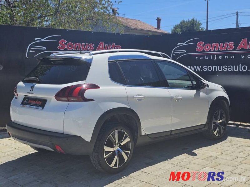 2017' Peugeot 2008 1,6 Bluehdi photo #5