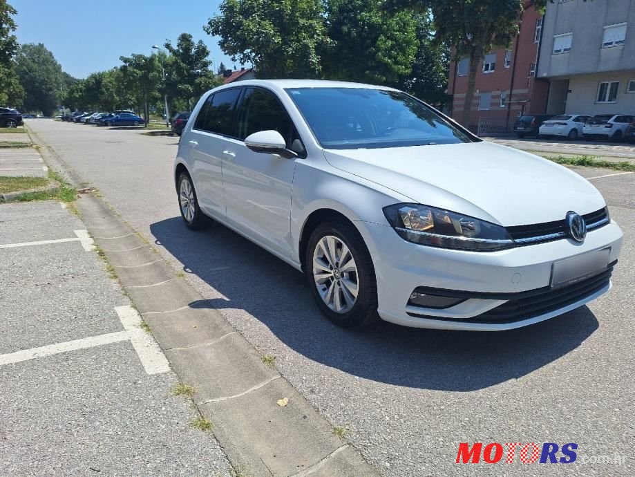 2017' Volkswagen Golf VII 1,6 Tdi photo #3