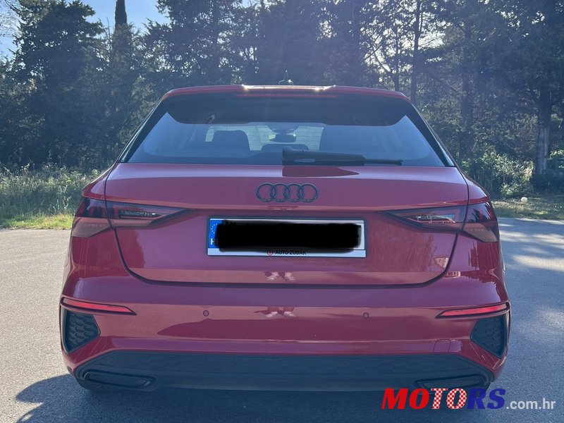 2023' Audi A3 photo #2