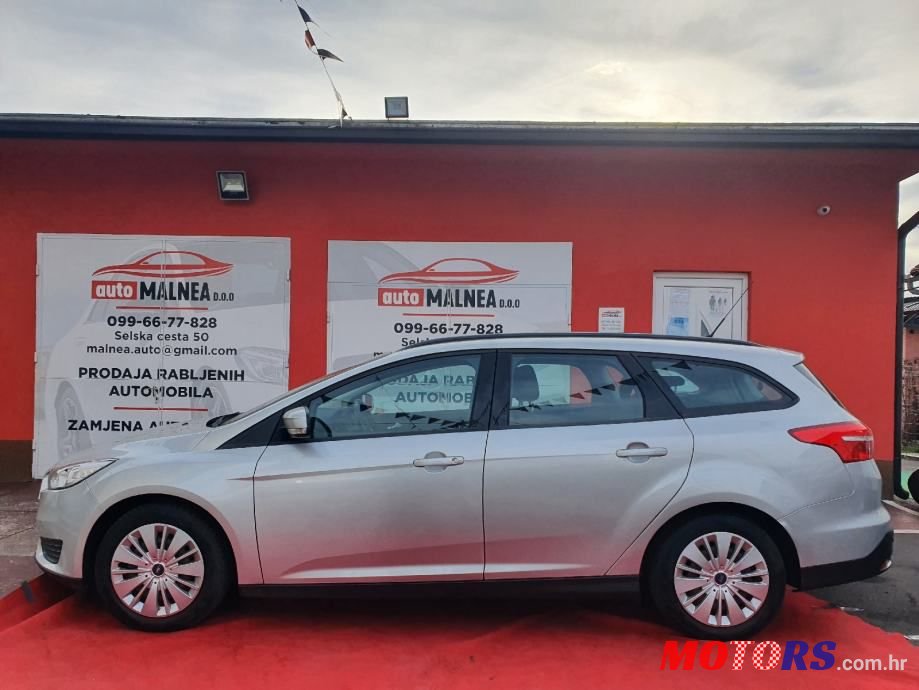 2015' Ford Focus Karavan photo #5