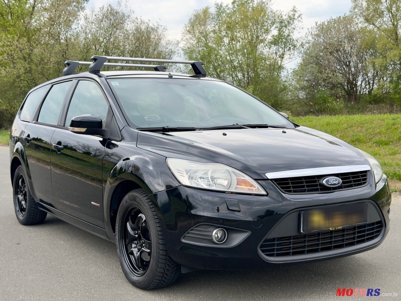 2010' Ford Focus Karavan photo #1