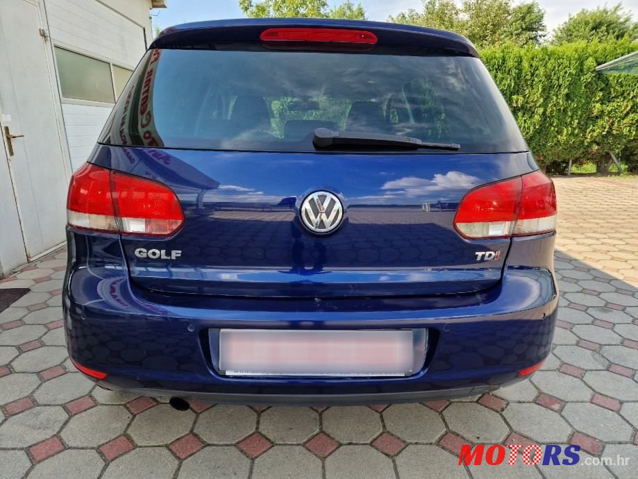 2011' Volkswagen Golf VI 1,6 Tdi photo #6