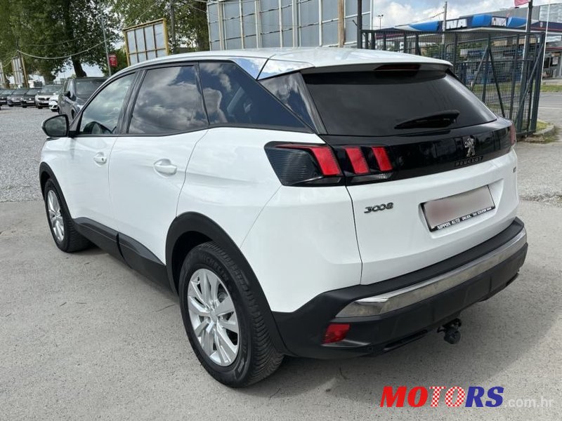 2019' Peugeot 3008 1,5 Bluehdi photo #4