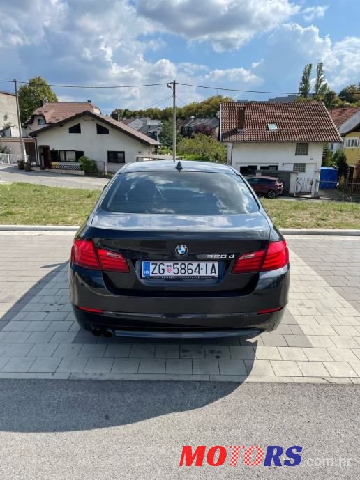 2010' BMW Serija 5 520D photo #3