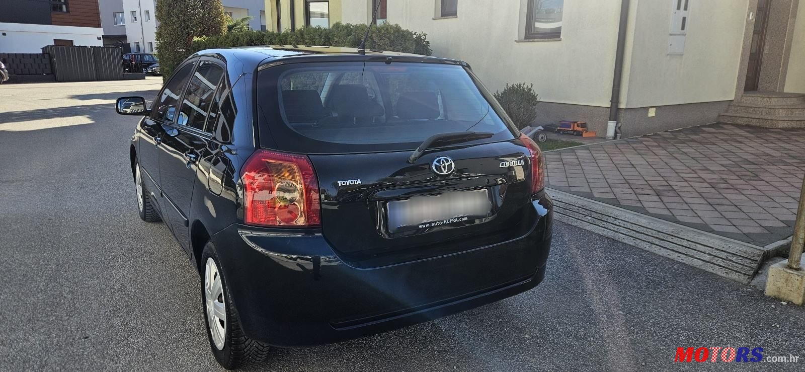 2005' Toyota Corolla 1.4 D4D photo #5