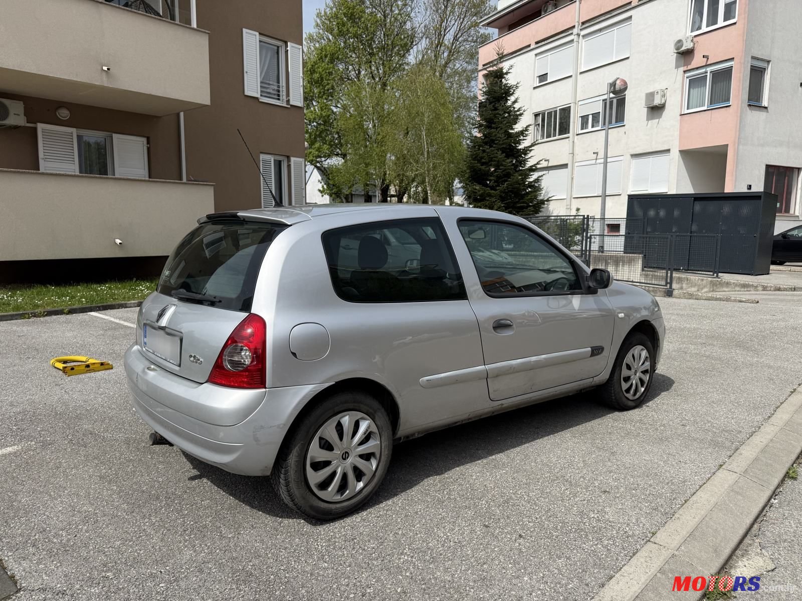 2005' Renault Clio 1,2 photo #3