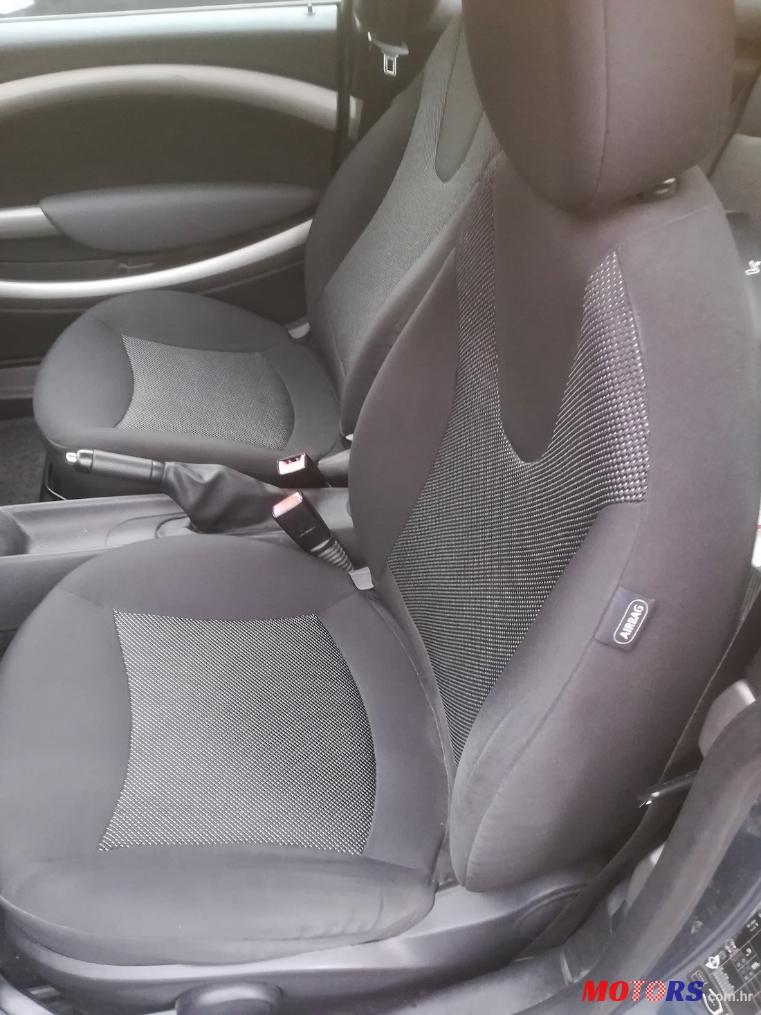 2009' MINI One 1.4 95ks photo #6