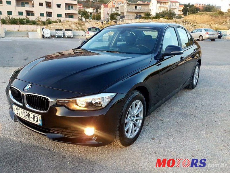 2015' BMW Serija 3 316D photo #1