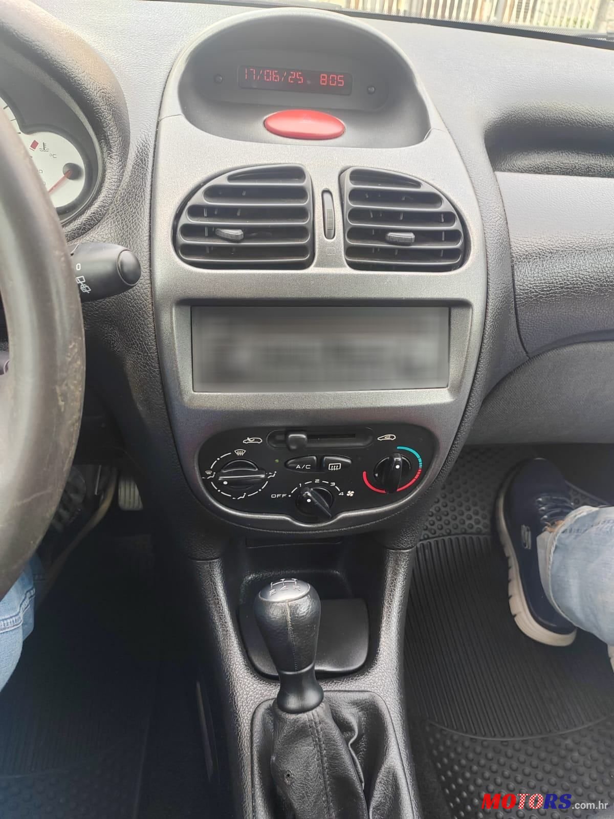 2004' Peugeot 206 photo #4