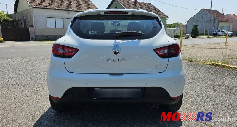 2015' Renault Clio Dci 90 photo #6