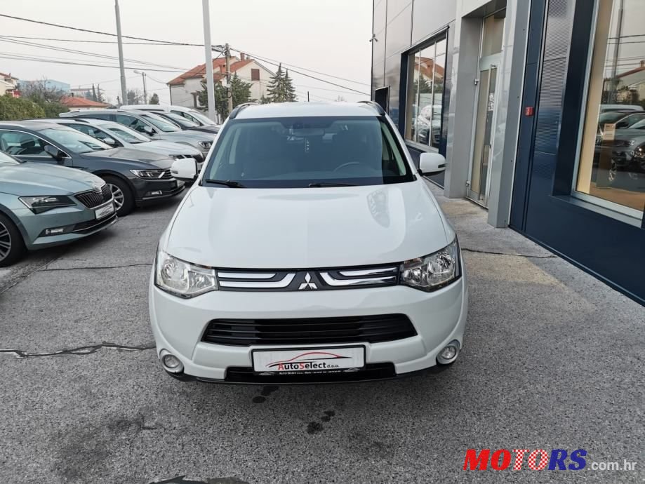 2013' Mitsubishi Outlander 2,2 Alu photo #3