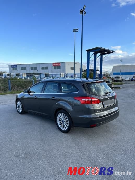 2016' Ford Focus Karavan photo #4