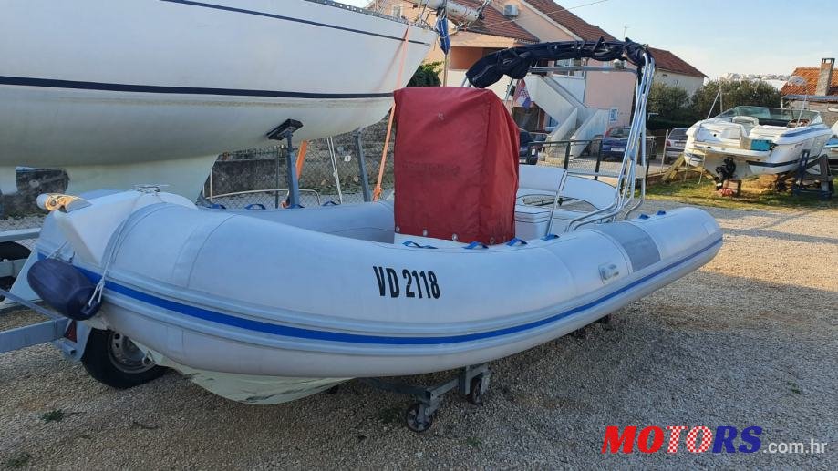 2002' Yamaha YAM 550 photo #1