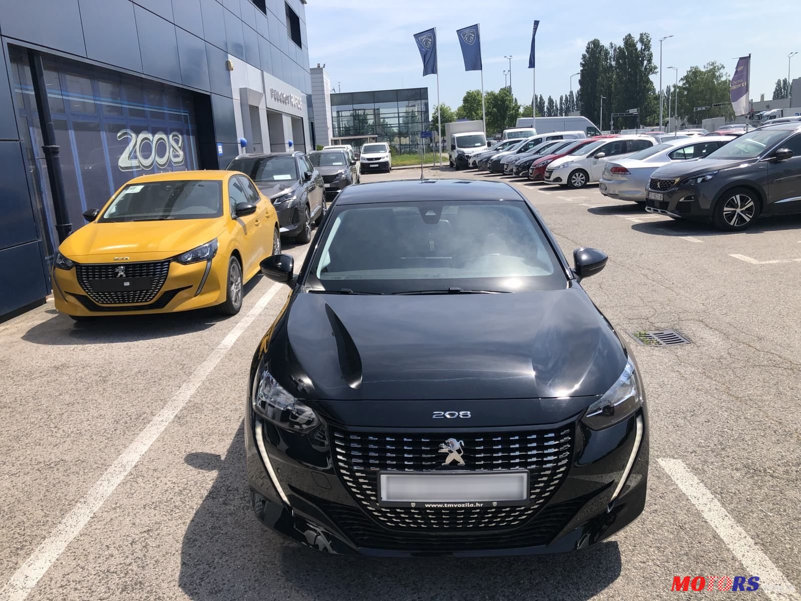 2023' Peugeot 208 1.2 Puretech photo #2