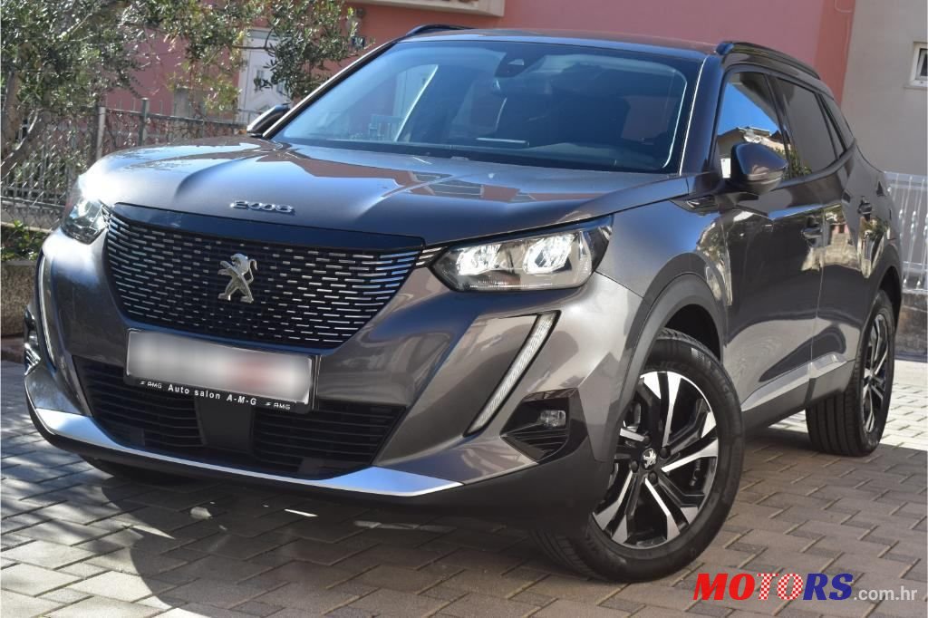 2021' Peugeot 2008 1,2 Puretech photo #3