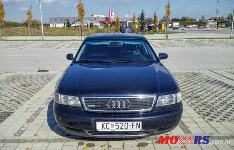 1998' Audi A8 2,8 5V photo #4