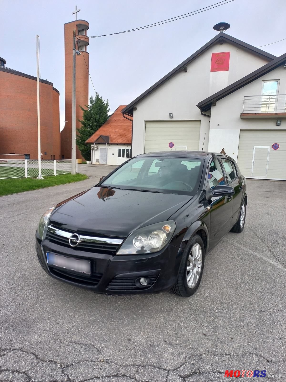 2005' Opel Astra 1,4 16V photo #1