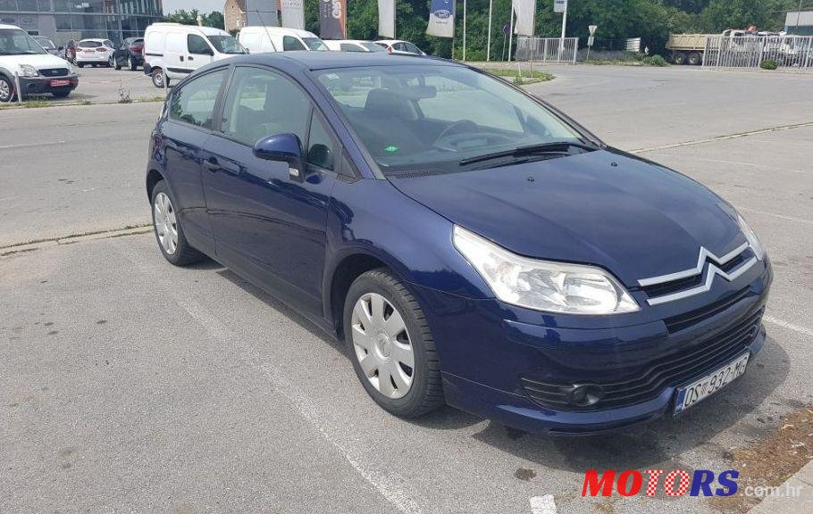 2008' Citroen C4 1,6 I 16V photo #1