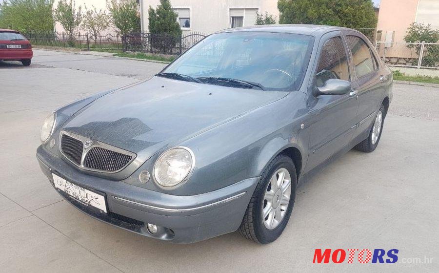 2000' Lancia Lybra 2,4 Jtd Lx photo #1