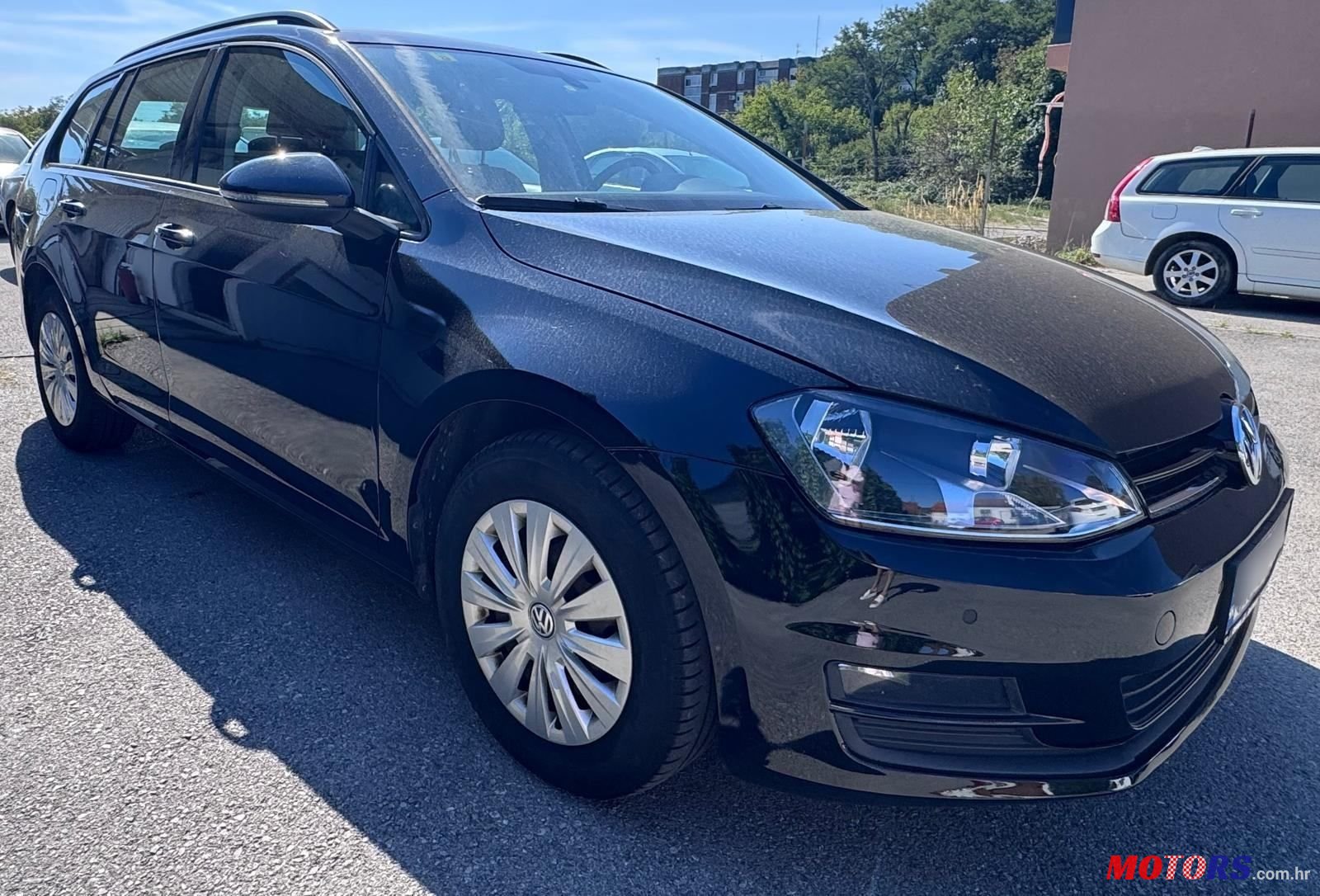 2014' Volkswagen Golf VII Variant photo #1