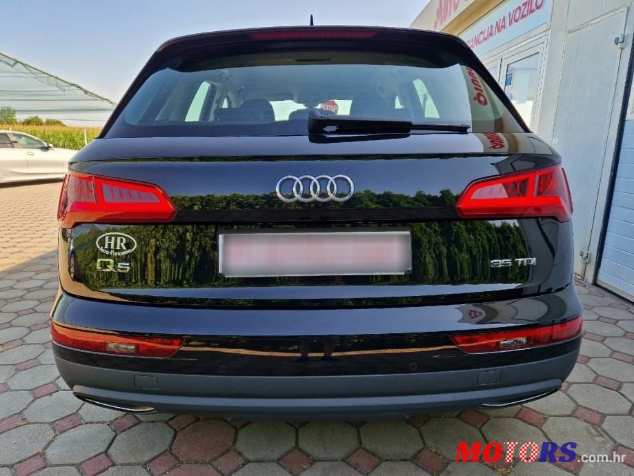 2020' Audi Q5 35 Tdi photo #6
