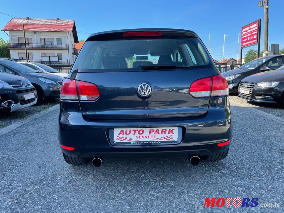 2010' Volkswagen Golf 6 1,6 Tdi photo #3