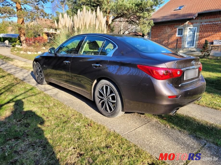 2015' Infiniti Q50 2,2 D photo #6