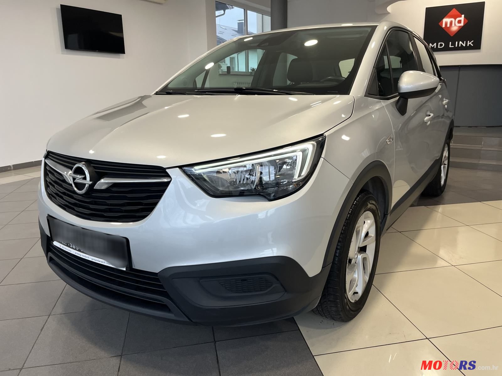 2018' Opel Crossland 1,2 photo #1