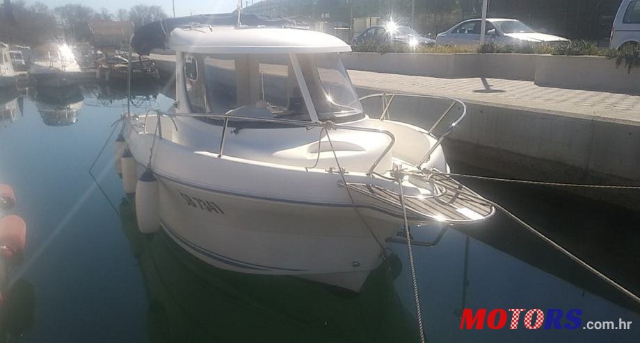 2007' Quicksilver Pilothaus 645 photo #1