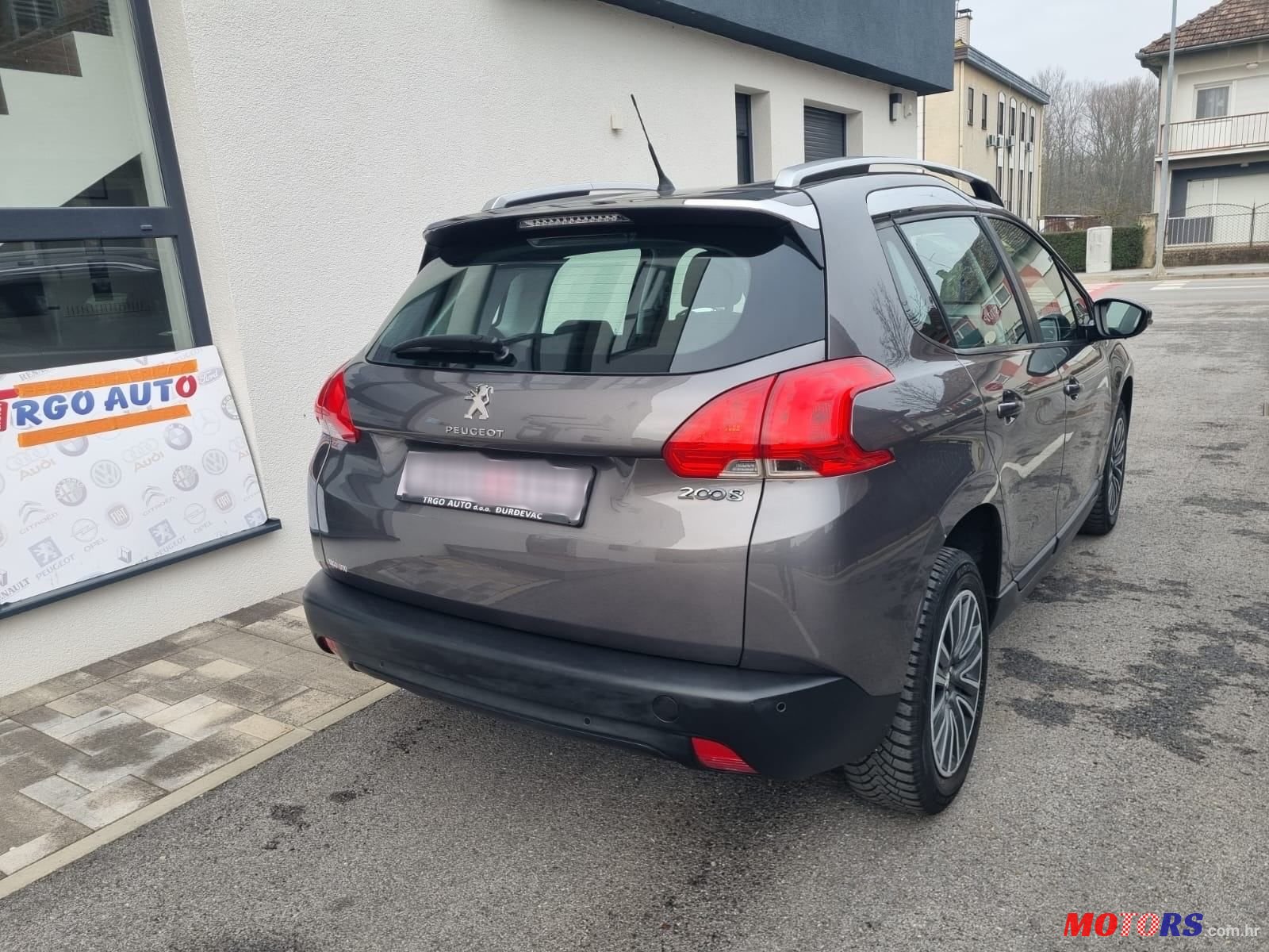 2014' Peugeot 2008 1,2 Vti photo #4