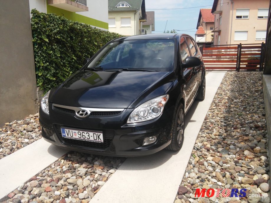 2009' Hyundai i30 photo #1