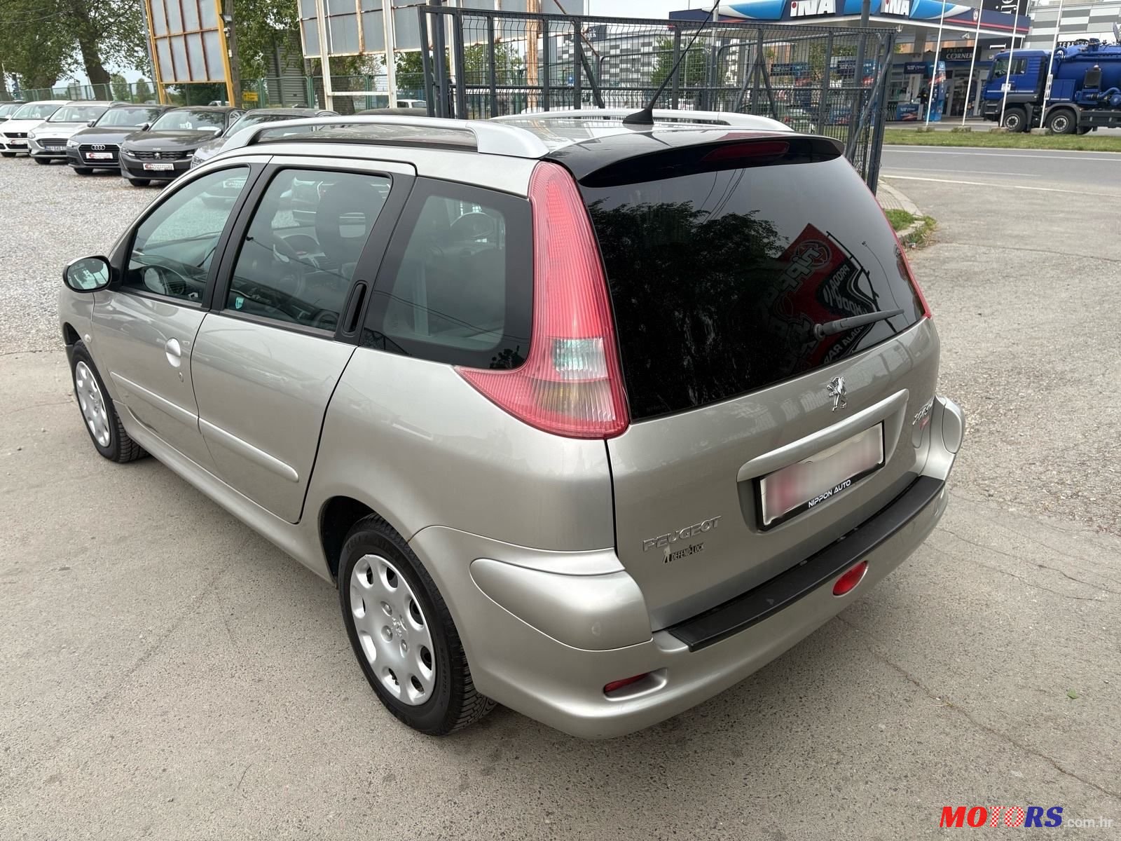 2006' Peugeot 206 Break photo #4