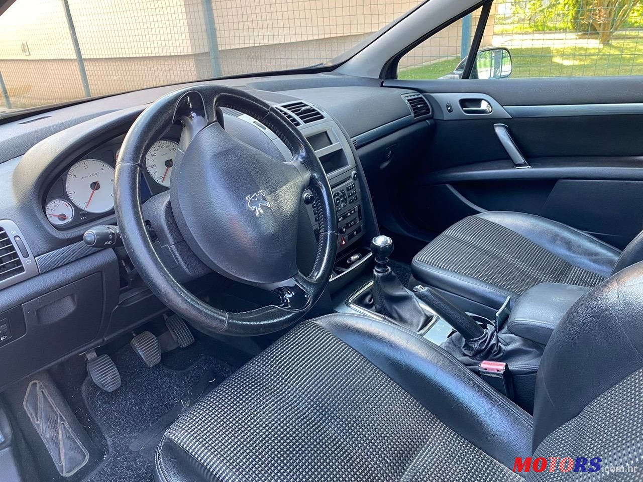 2005' Peugeot 407 2.0 Hdi Sport photo #3
