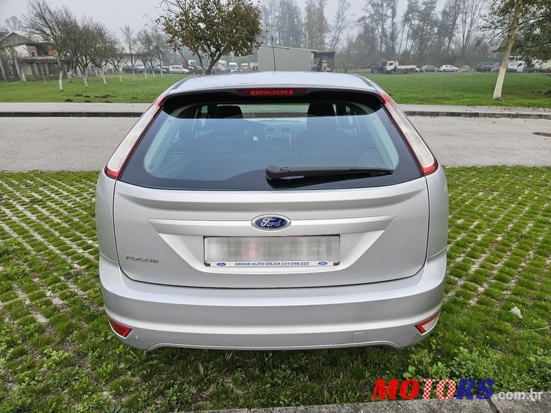 2010' Ford Focus 1,6 photo #4