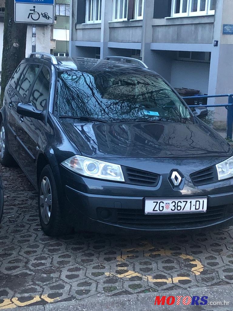 2007' Renault Megane photo #1