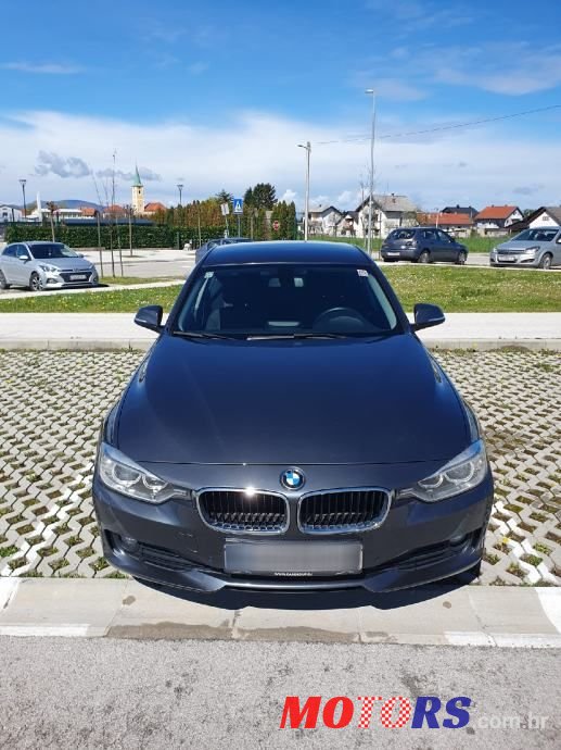2013' BMW Serija 3 318D photo #1
