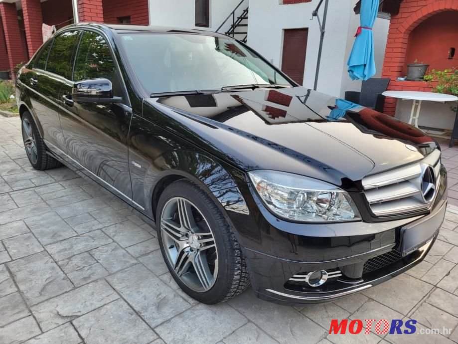 2010' Mercedes-Benz C-Klasa 200 Cdi photo #3