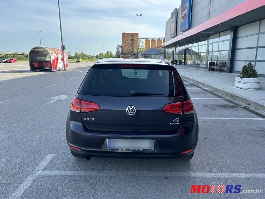 2015' Volkswagen Golf VII 1,6 Tdi Bmt photo #5