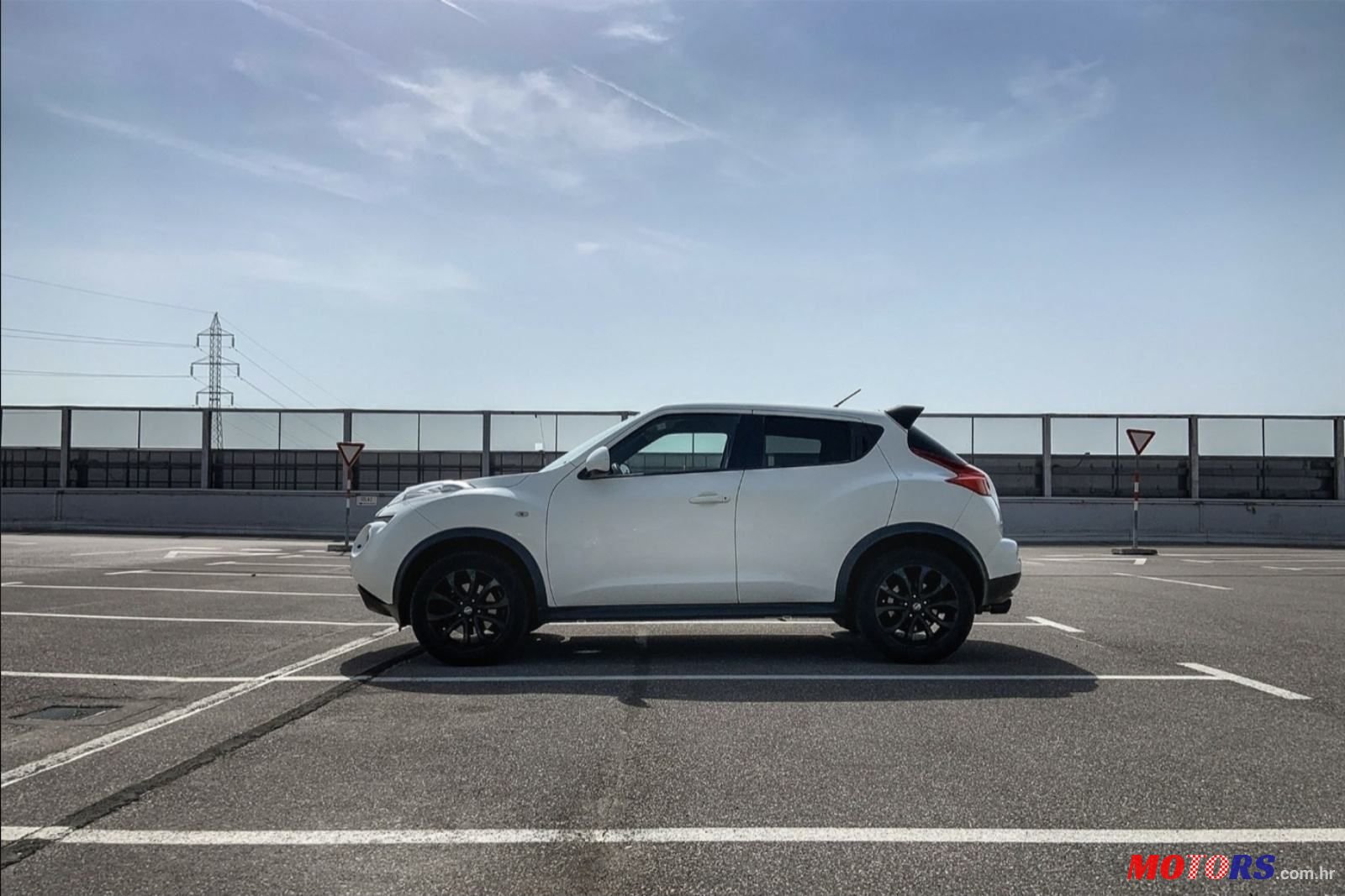 2011' Nissan Juke Nismo 1.6T photo #6