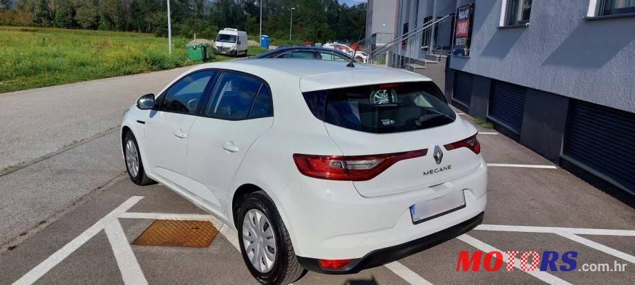 2017' Renault Megane Dci 90 photo #4